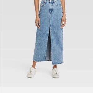 Universal Thread Women's Ultra-High Rise Maxi Denim Skirt medium wash size 4